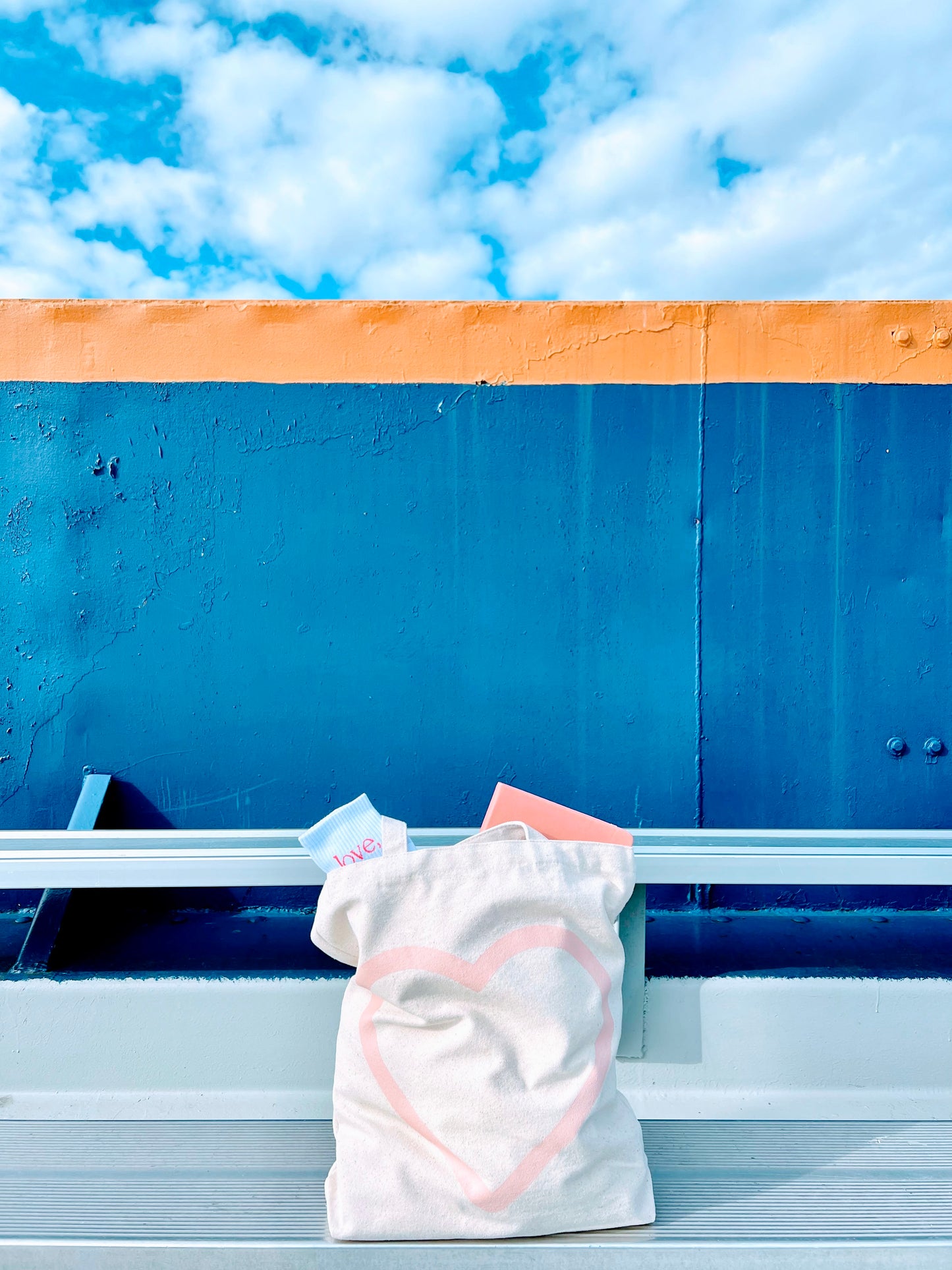 Big Heart Tote - Natural