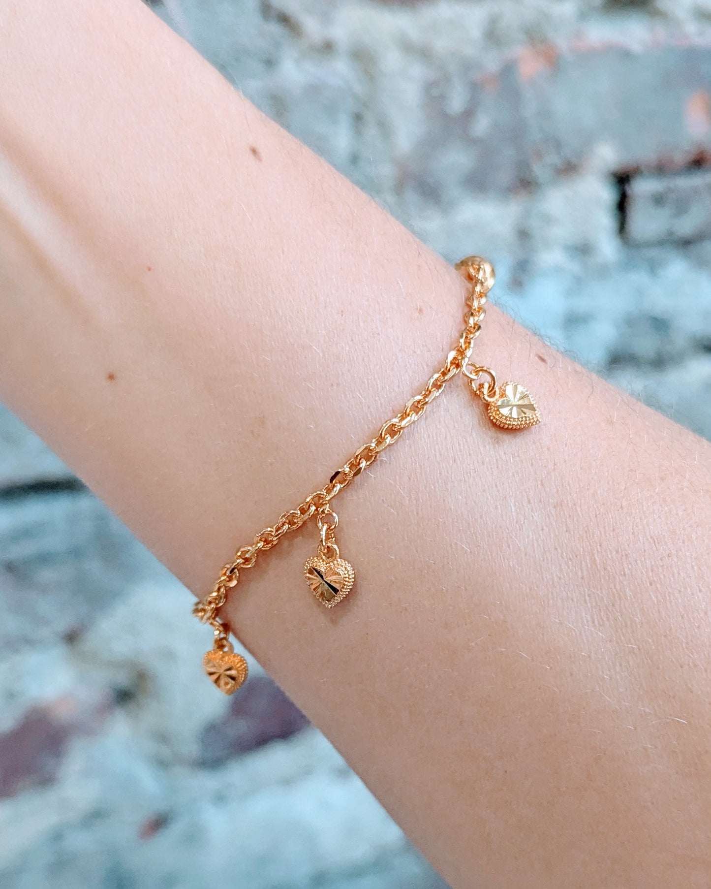 Shine Heart Charm Bracelet - Gold