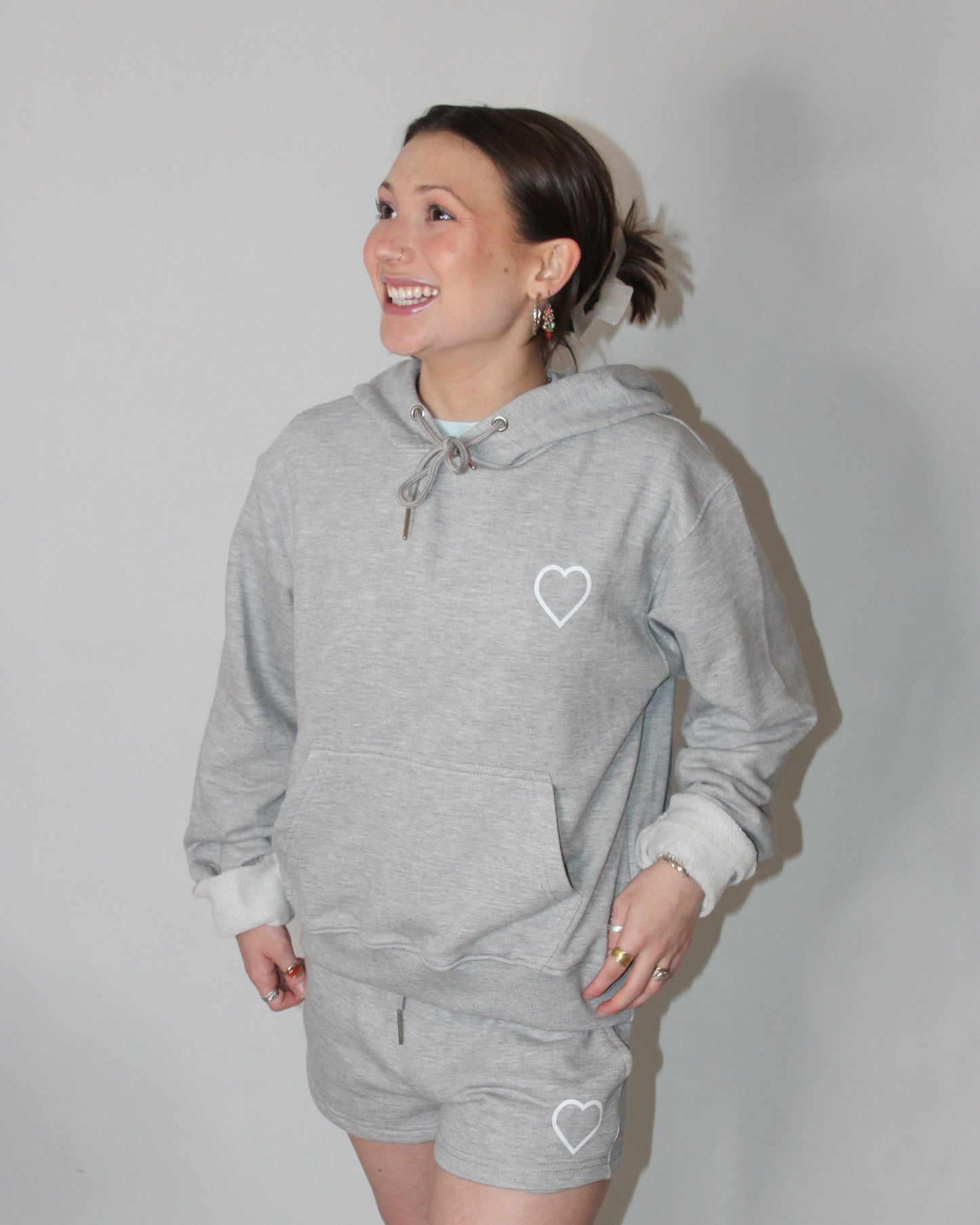 classic hoodie grey heather with heart