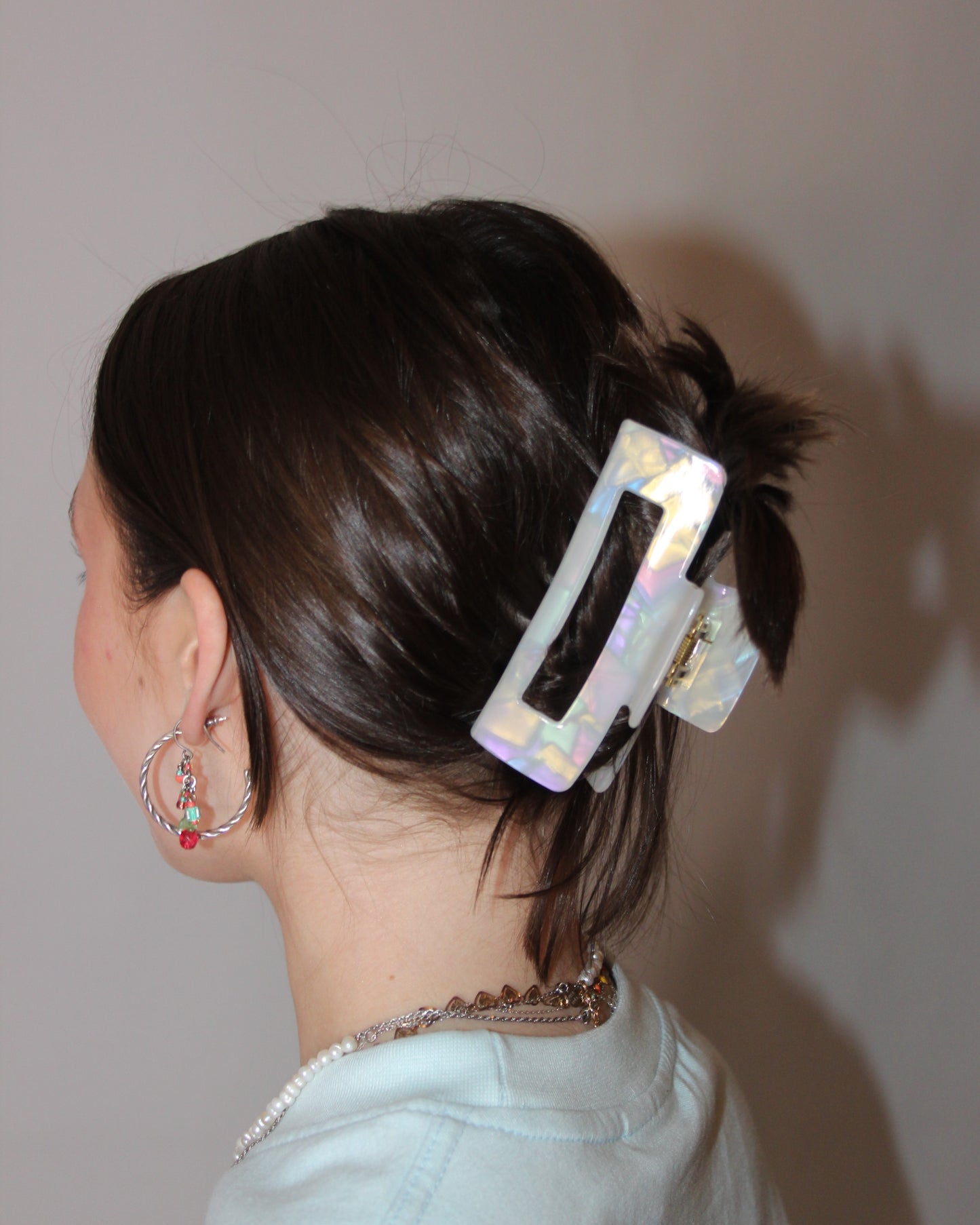 Iridescent Pearl Claw Clip
