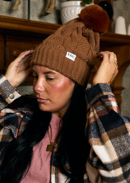 Cable Knit Pom Beanie - Caramel