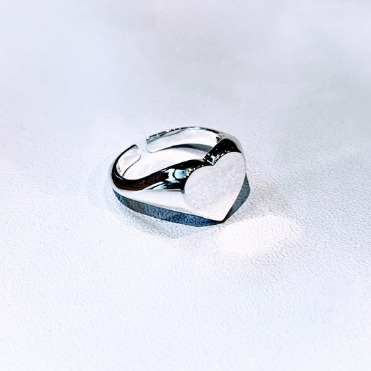 Full Heart Signet Ring - Silver
