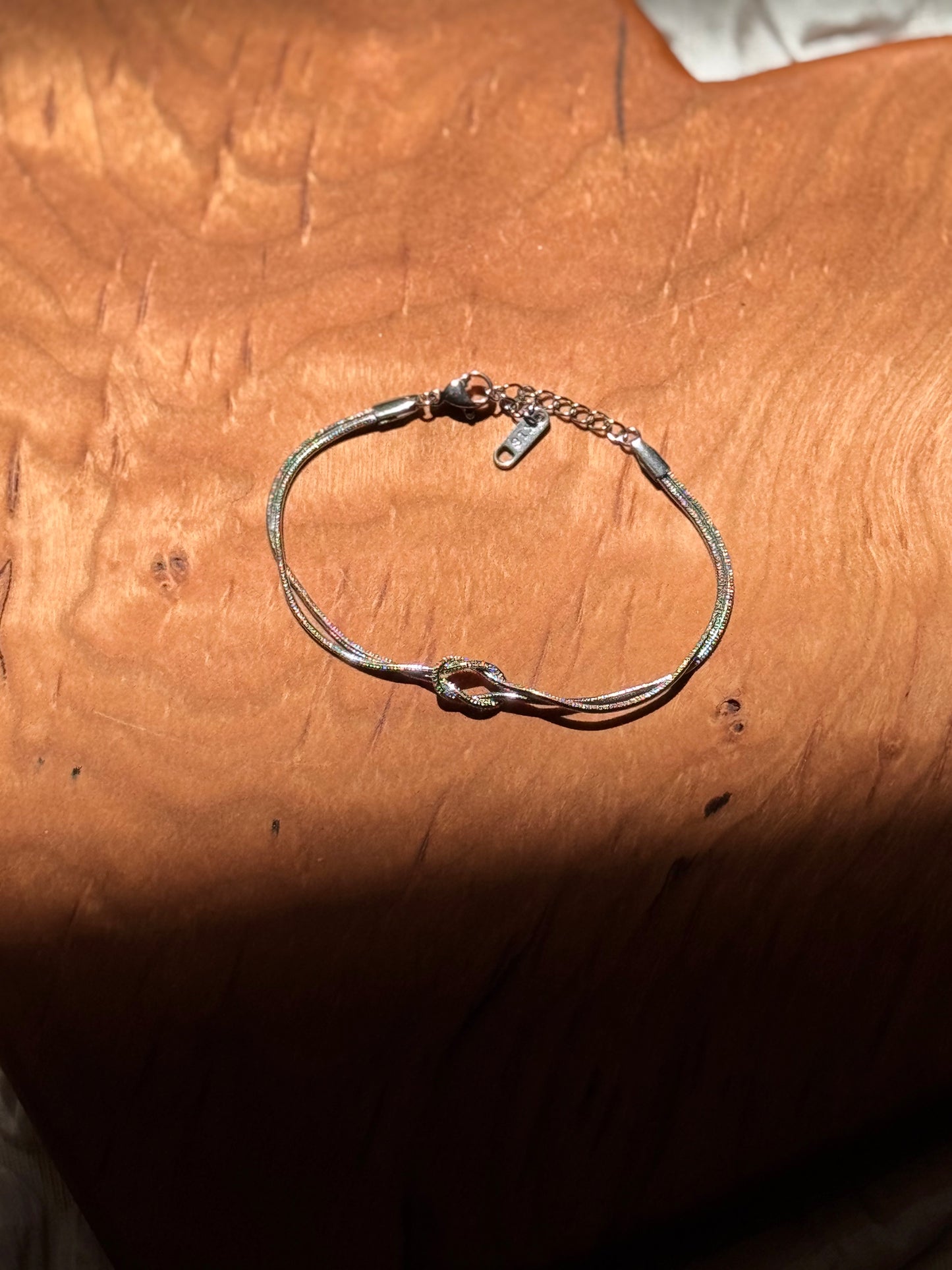 Knot Bracelet - Silver