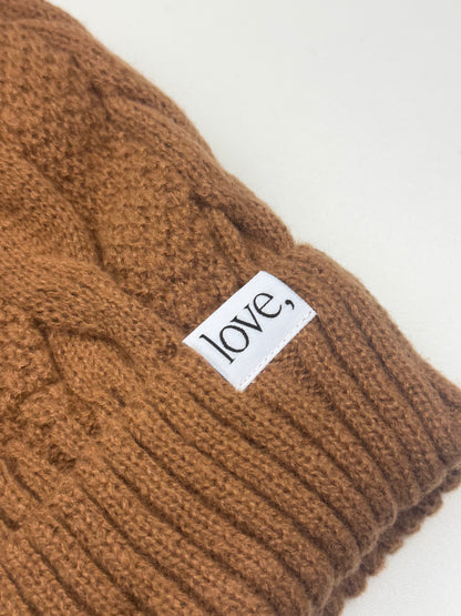 Cable Knit Pom Beanie - Caramel