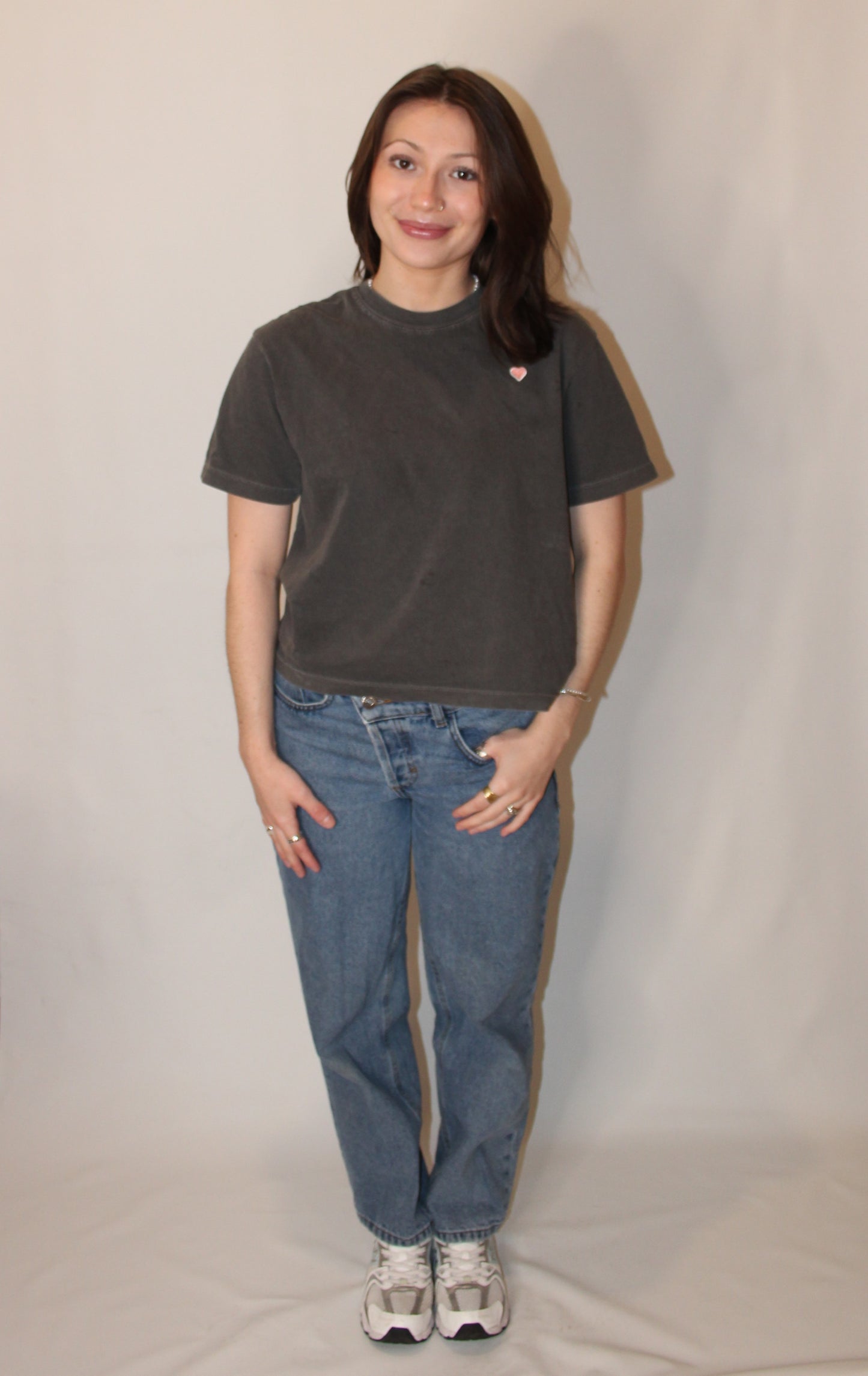 Grounded Tee - Pepper