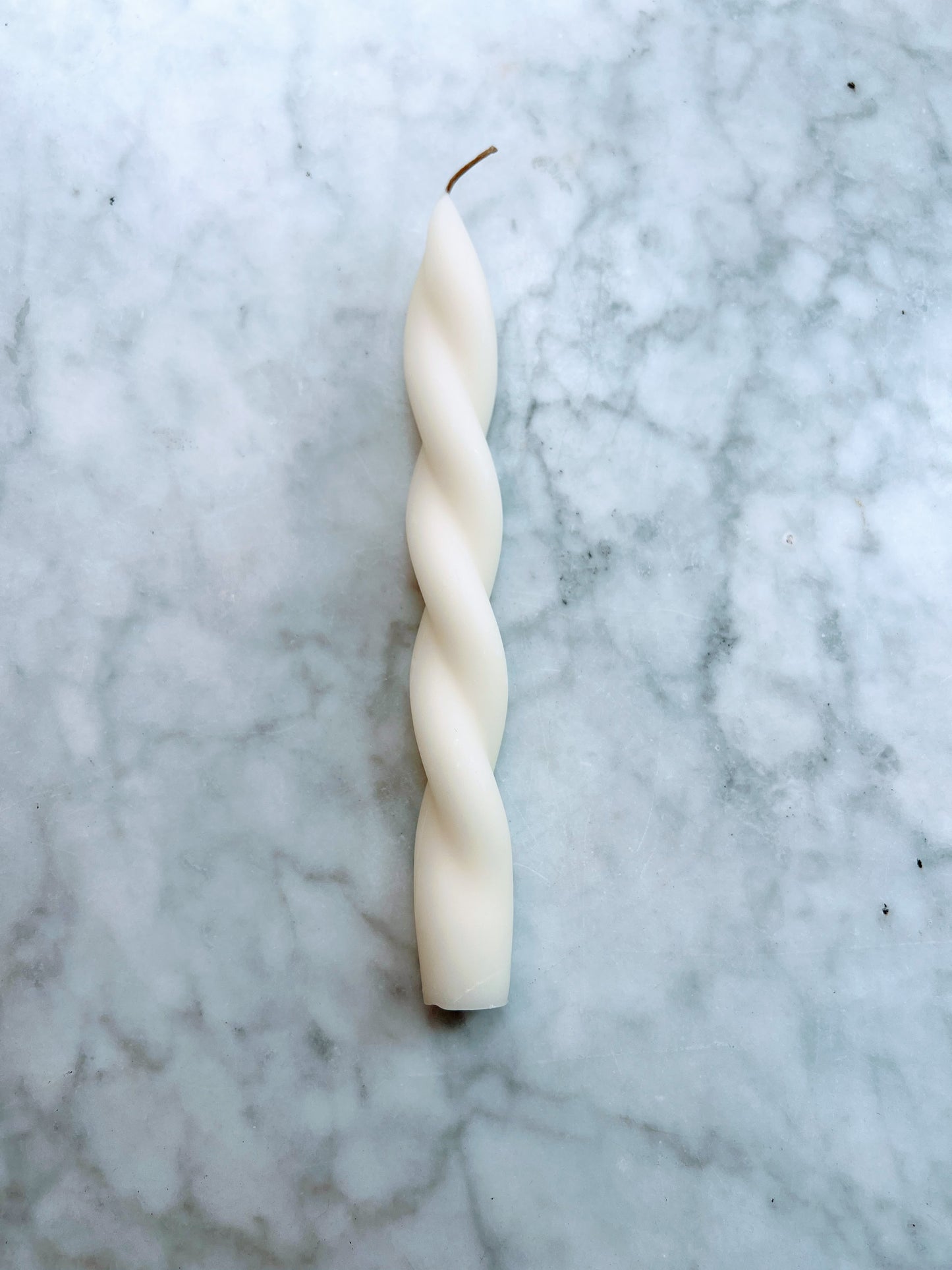 Twist Beeswax Taper - White