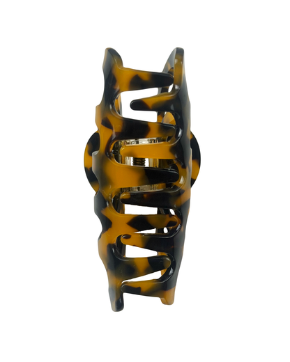 side view of tortise claw clip