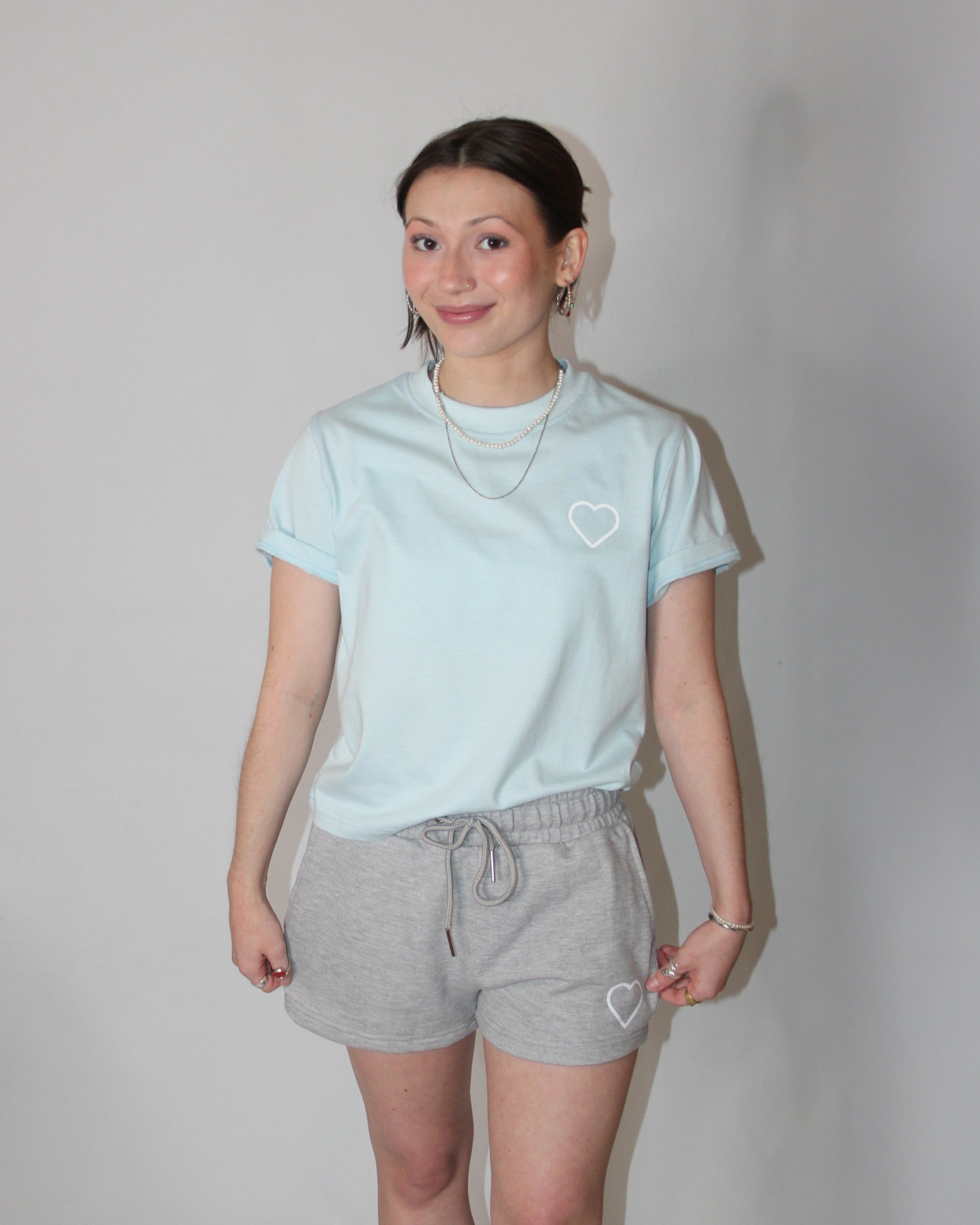 heather grey classic heart short