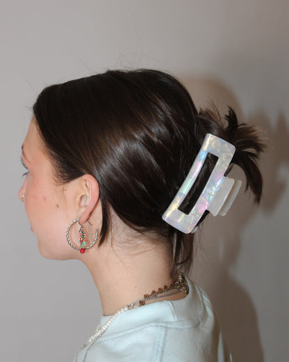 Iridescent Pearl Claw Clip